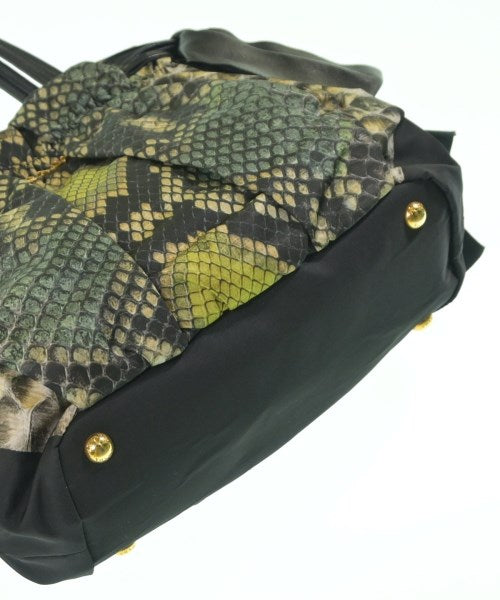 PRADA กระเป๋าถือ