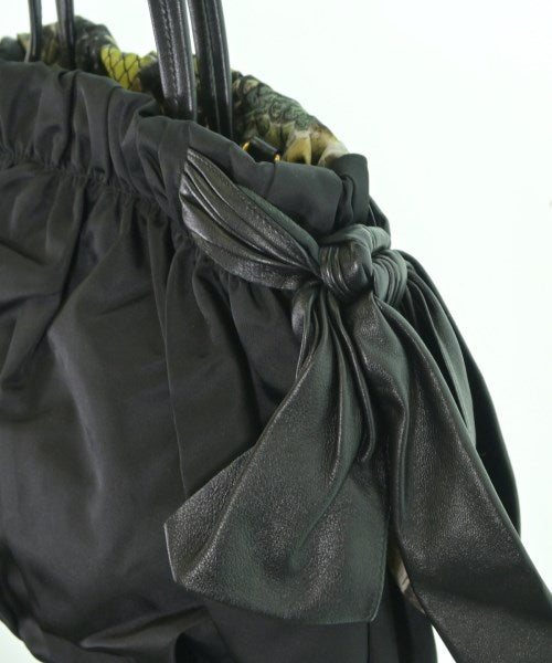 PRADA กระเป๋าถือ