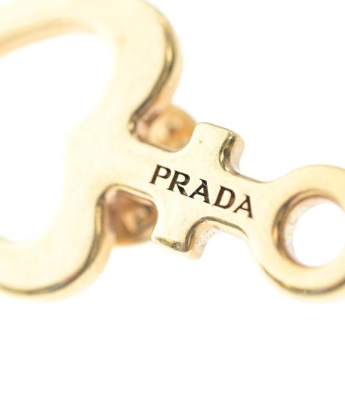 PRADA เข็มกลัด/ดอกไม้ติดเสื้อ