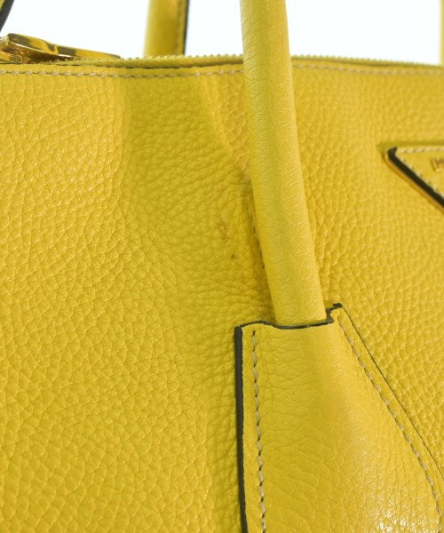 PRADA กระเป๋าถือขนาดใหญ่