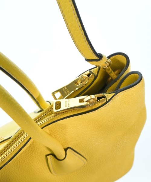 PRADA กระเป๋าถือขนาดใหญ่