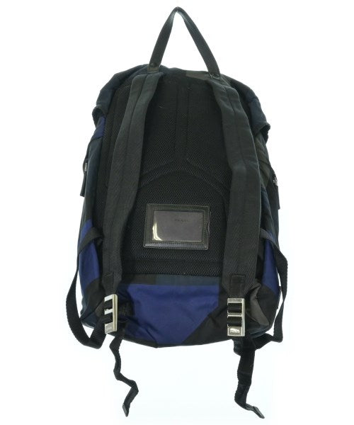 PRADA เป้สะพายหลัง