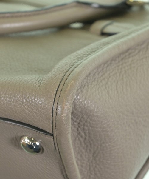 PRADA กระเป๋าถือ