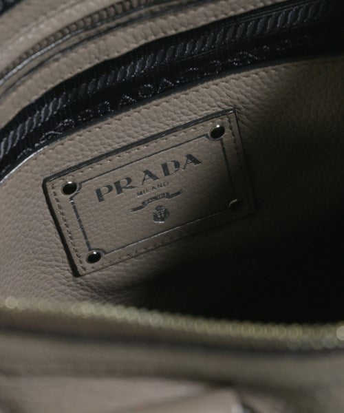 PRADA กระเป๋าถือ