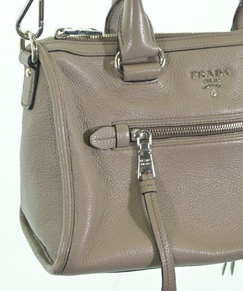 PRADA กระเป๋าถือ