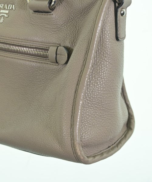 PRADA กระเป๋าถือ