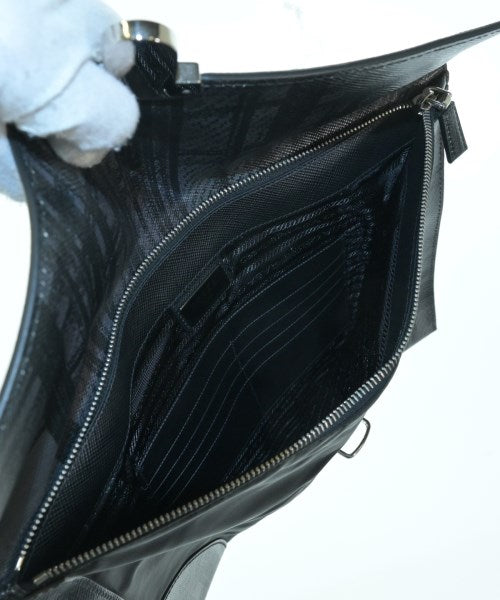 PRADA คลัตช์