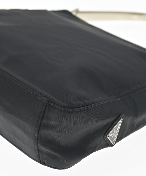 PRADA กระเป๋าถือ