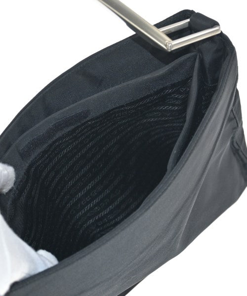 PRADA กระเป๋าถือ