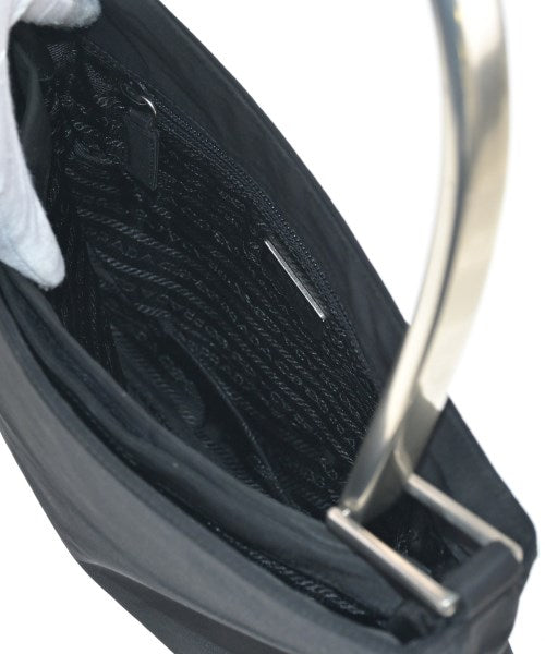 PRADA กระเป๋าถือ