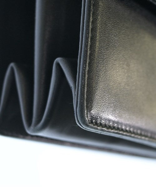 PRADA กระเป๋าถือ