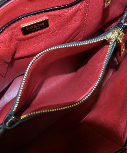 PRADA กระเป๋าถือ