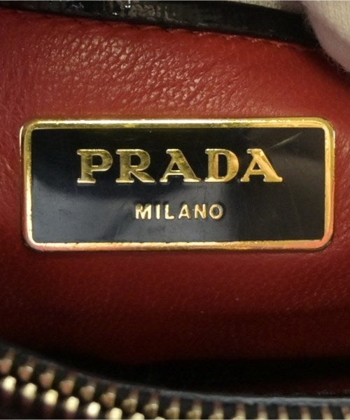 PRADA กระเป๋าถือ