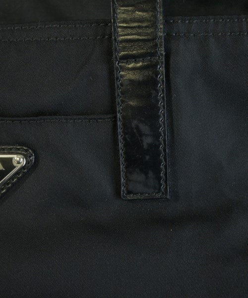 PRADA กระเป๋าถือขนาดใหญ่