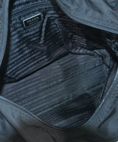 PRADA กระเป๋าถือขนาดใหญ่