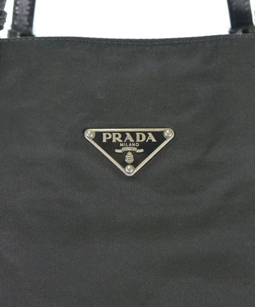 PRADA กระเป๋าถือขนาดใหญ่