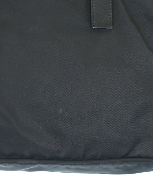 PRADA กระเป๋าถือ