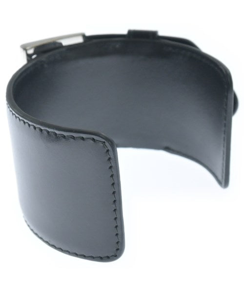 PRADA สร้อยข้อมือ/กำไล