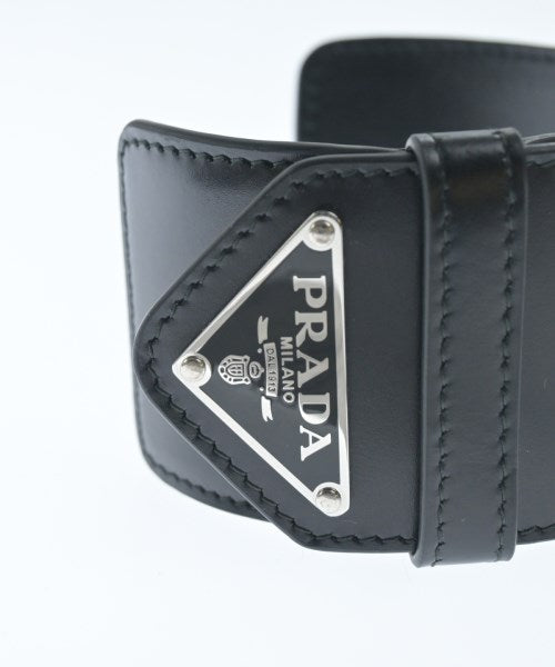 PRADA สร้อยข้อมือ/กำไล