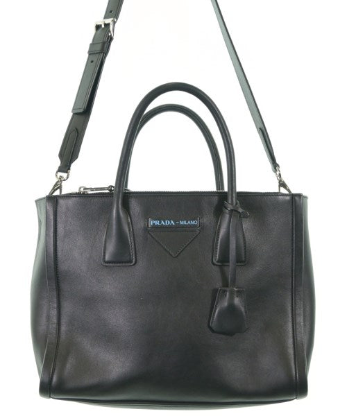 PRADA กระเป๋าถือ