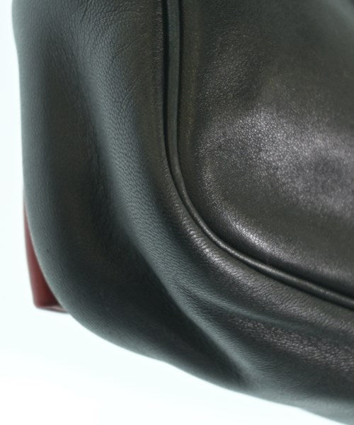 PRADA กระเป๋าสะพาย