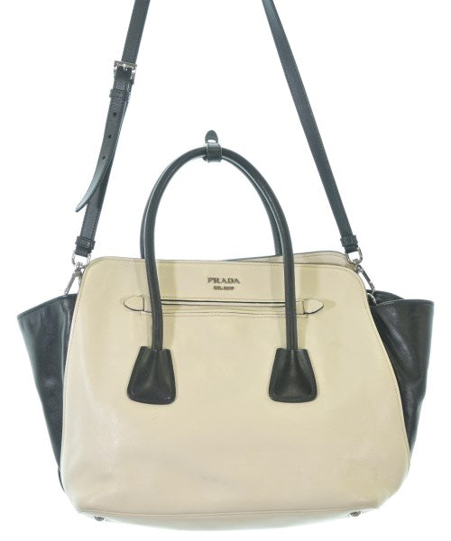 PRADA กระเป๋าถือ