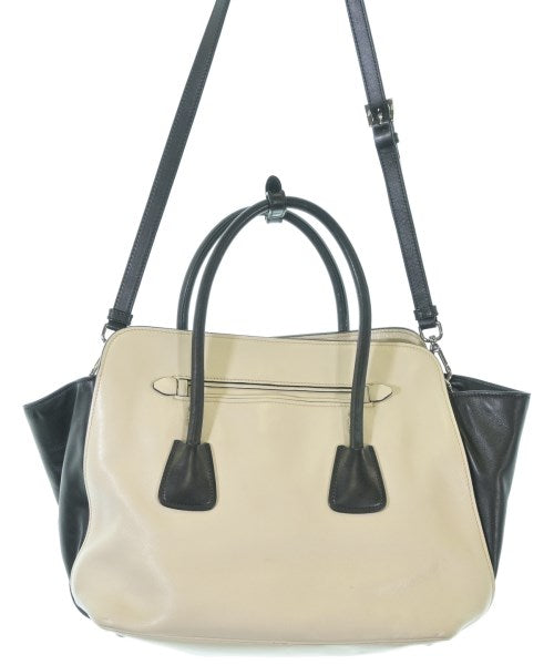 PRADA กระเป๋าถือ