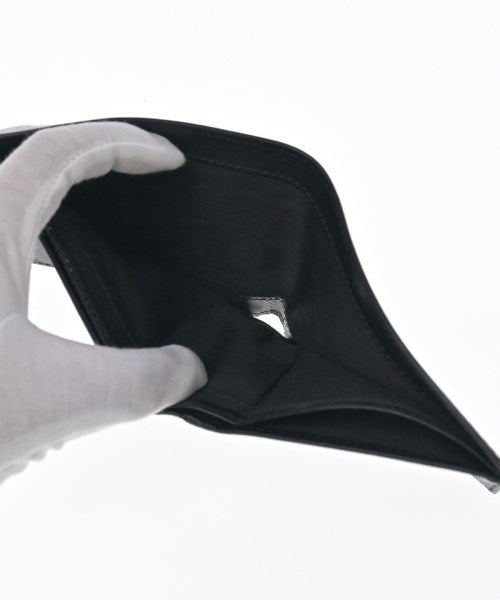 PRADA กระเป๋าสตางค์/กระเป๋าใส่เหรียญ