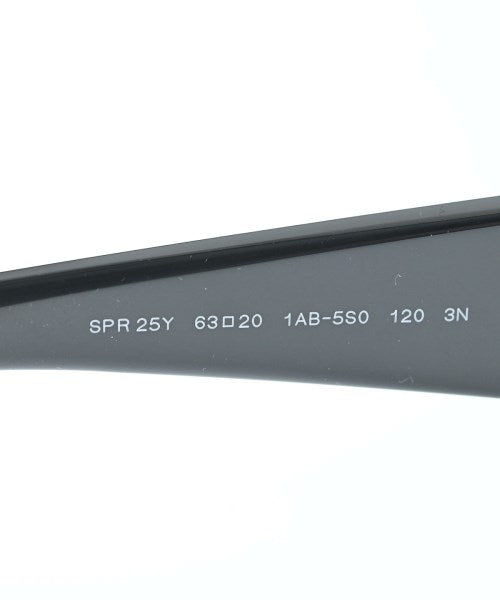 PRADA แว่นกันแดด