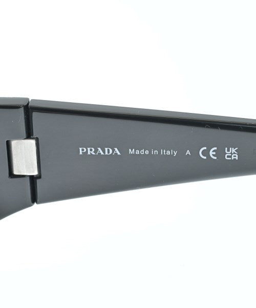 PRADA แว่นกันแดด