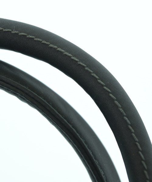 PRADA กระเป๋าถือขนาดใหญ่