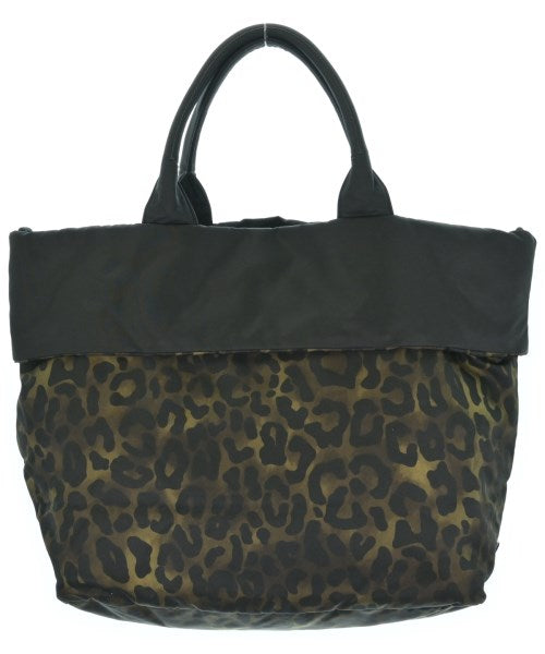 PRADA กระเป๋าถือขนาดใหญ่