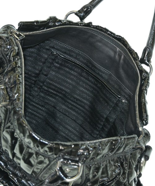 PRADA กระเป๋าถือ