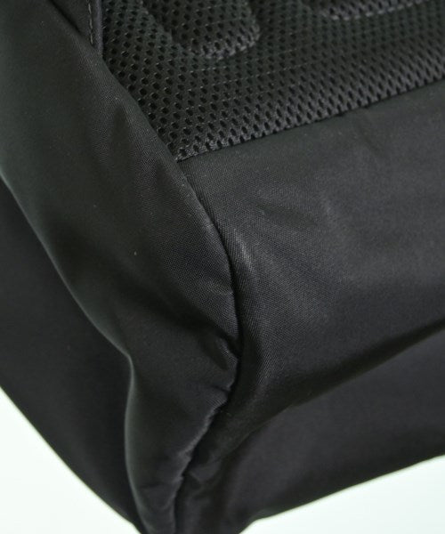 PRADA เป้สะพายหลัง