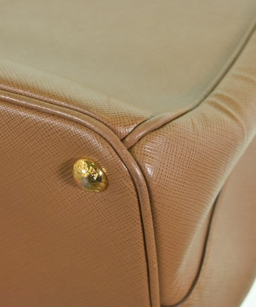 PRADA กระเป๋าถือ