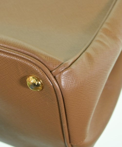 PRADA กระเป๋าถือ