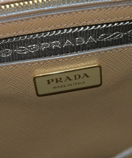 PRADA กระเป๋าถือ