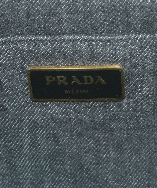 PRADA กระเป๋าถือขนาดใหญ่