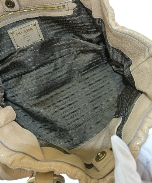 PRADA กระเป๋าถือขนาดใหญ่