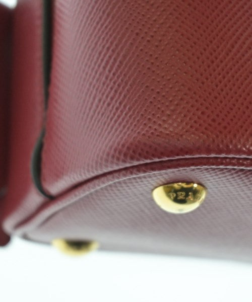 PRADA กระเป๋าถือ