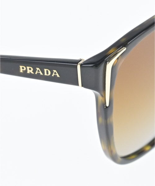 PRADA แว่นกันแดด