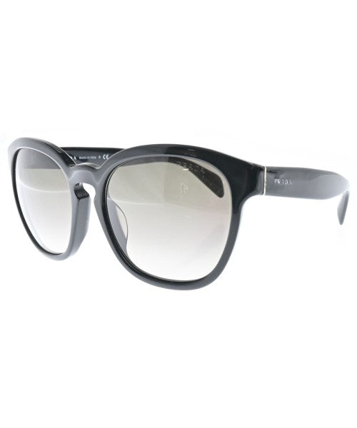 PRADA แว่นกันแดด