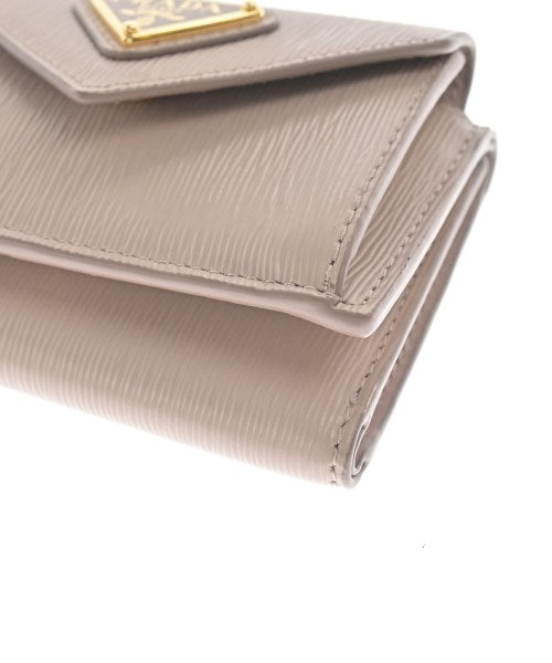 PRADA กระเป๋าสตางค์/กระเป๋าใส่เหรียญ