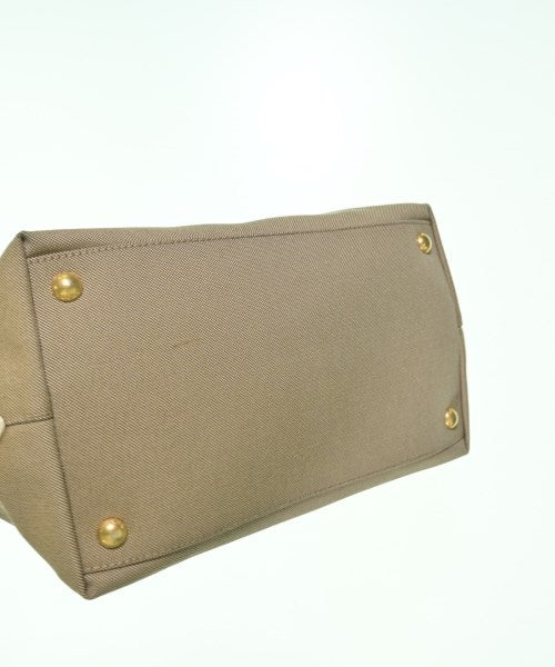 PRADA กระเป๋าถือขนาดใหญ่