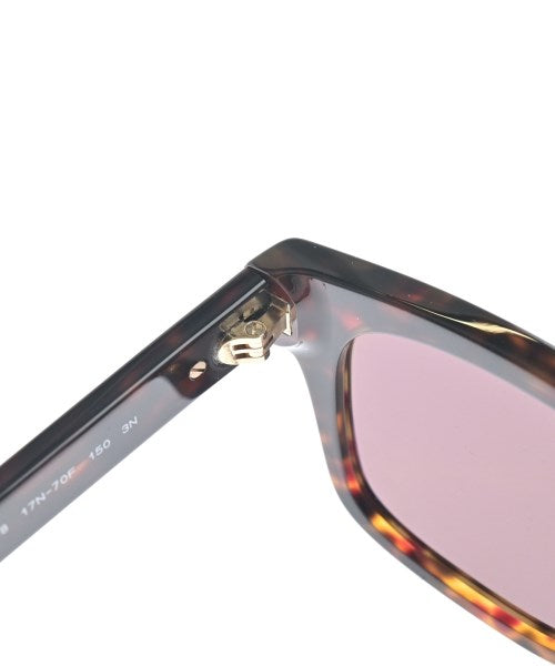 PRADA แว่นกันแดด