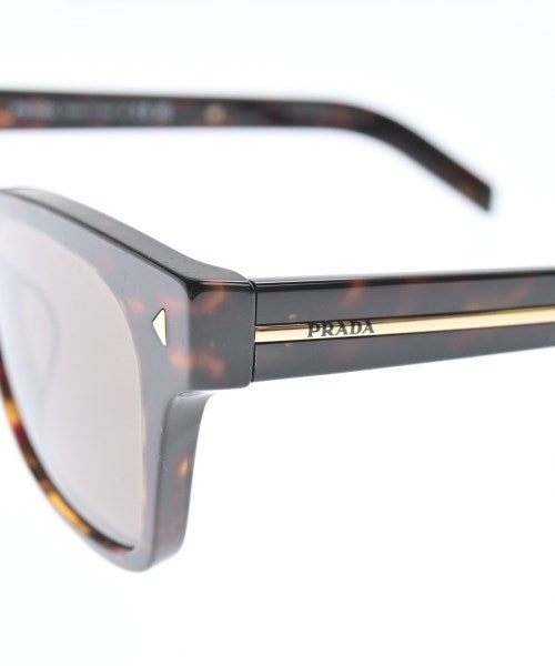 PRADA แว่นกันแดด