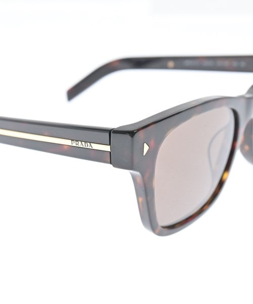 PRADA แว่นกันแดด