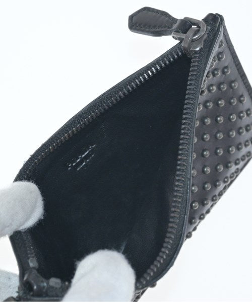 PRADA กล่องใส่บัตร