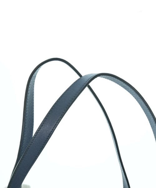 PRADA กระเป๋าถือขนาดใหญ่