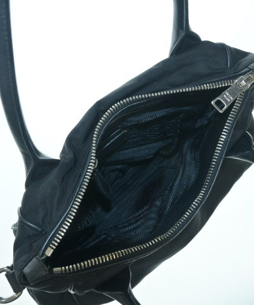 PRADA กระเป๋าถือ